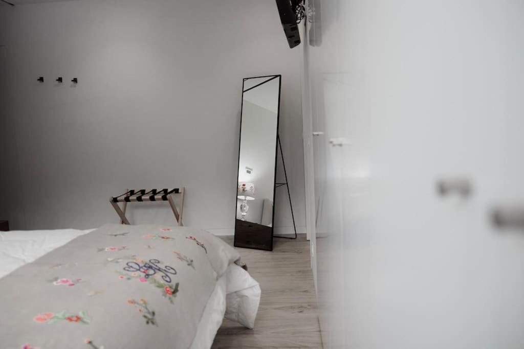 Lucy'S House Apartment Lousada Bagian luar foto